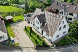 Hauptbild Das absolute Raumwunder! Ein/Zweifamilienhaus mit großem Grundstück in Aislingen !!!