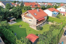 Hauptbild Traumhaftes Einfamilienhaus in exclusiver Südhanglage in Bachhagel