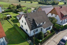Hauptbild Familientraum in herrlicher Ortsrandlage mit XXL Grundstück